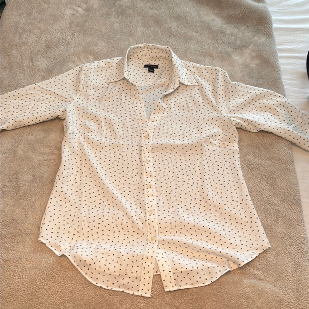 Ann Taylor Women’s White Patterned Blouse